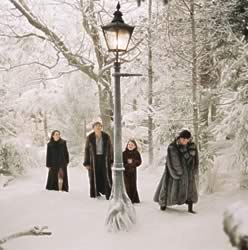 Peter, Susan, Edmund and Lucy at the lamppost